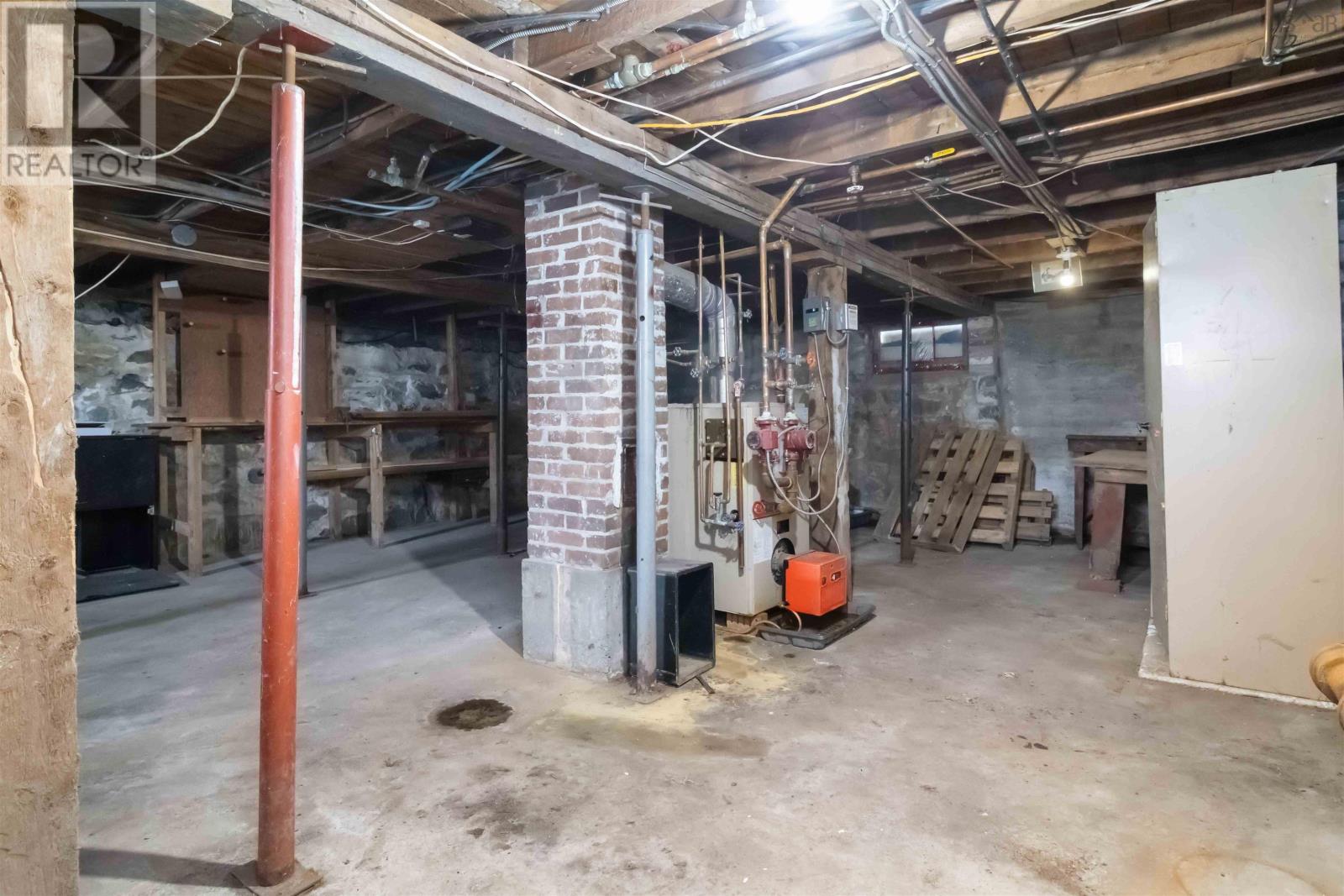 Property 35 of 43 of 21 Forest Hill Drive