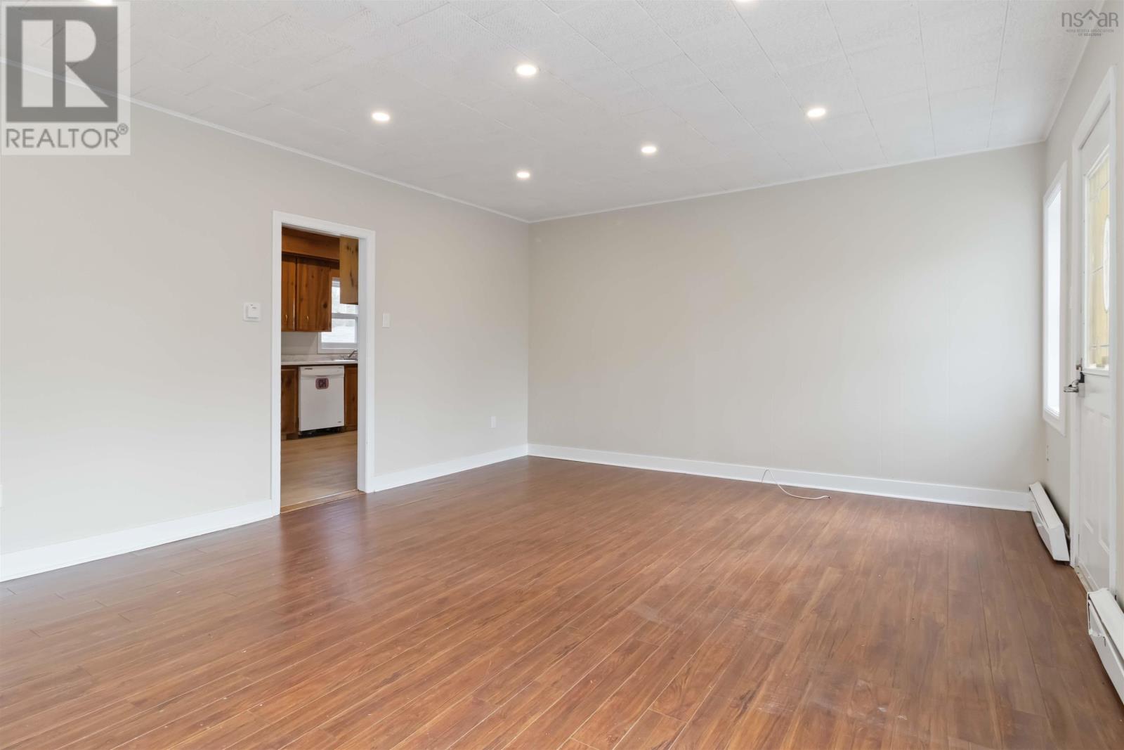 Property 25 of 43 of 21 Forest Hill Drive