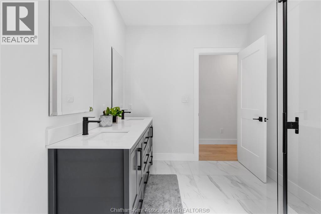 23636 ZONE ROAD 1 ..., Thamesville, Ontario, N0P2K0 — Photo 5
