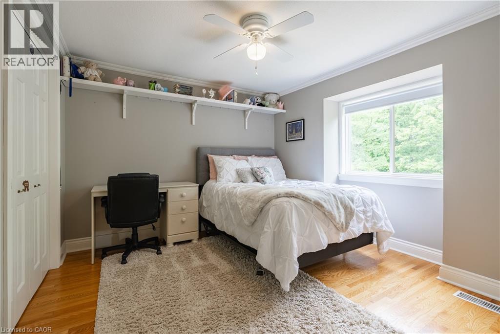3 MAPLE DRIVE - 18