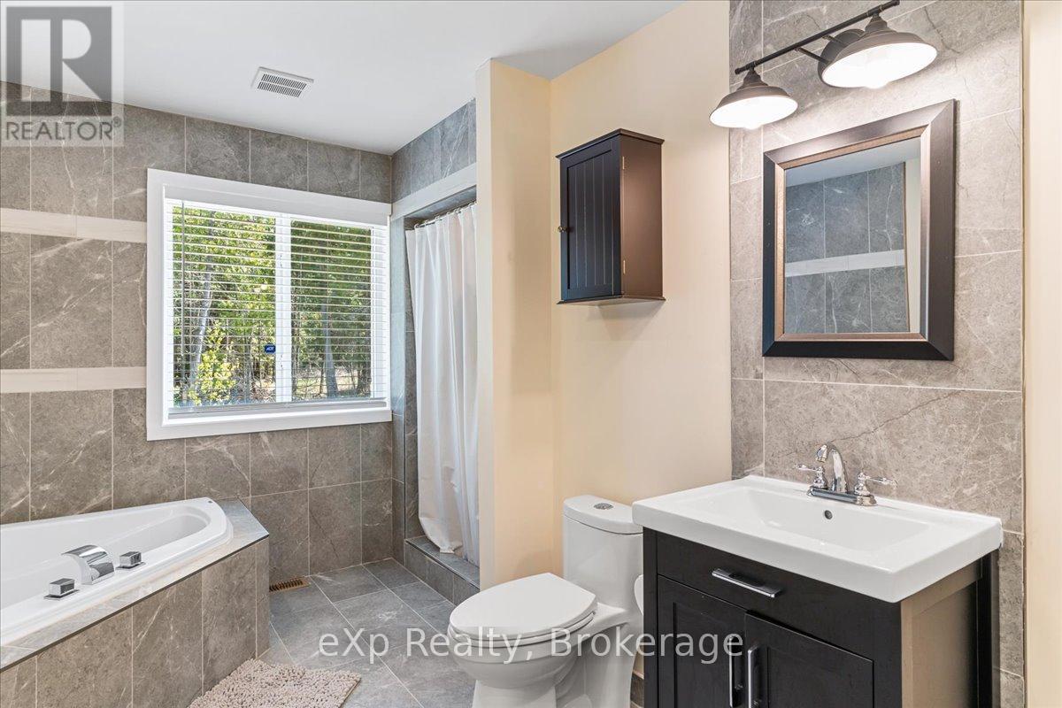 19 MURRAY AVENUE - 27