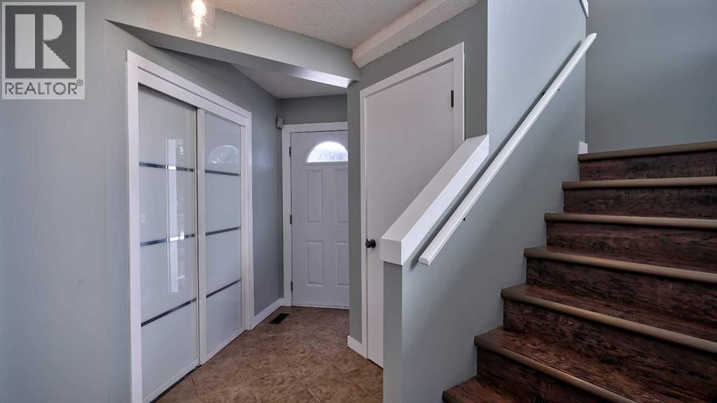 Single Family House for Sale in  Riverwood Circle SE Riverbend Calgary 