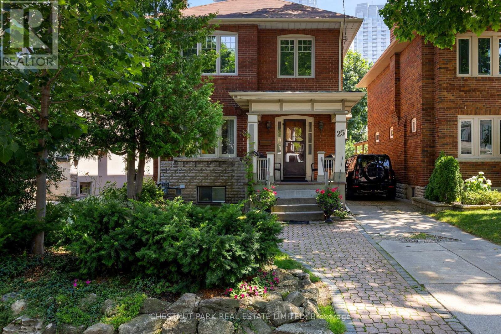 25 MAXWELL AVENUE - 2