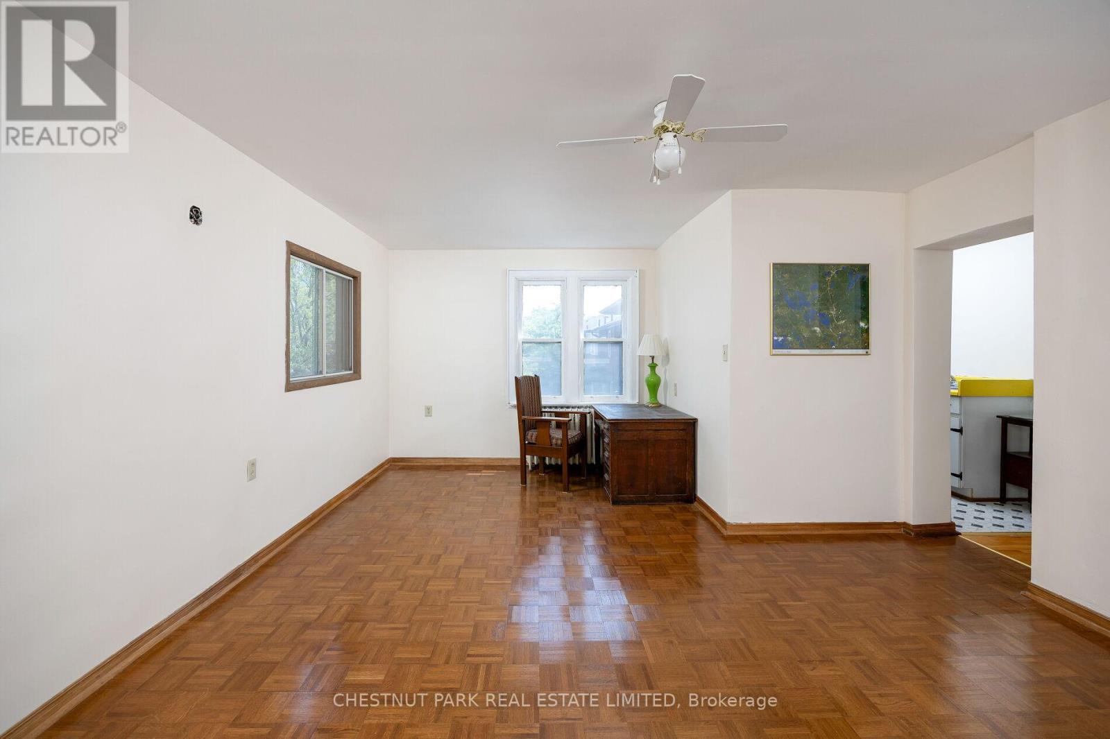 25 MAXWELL AVENUE - 22