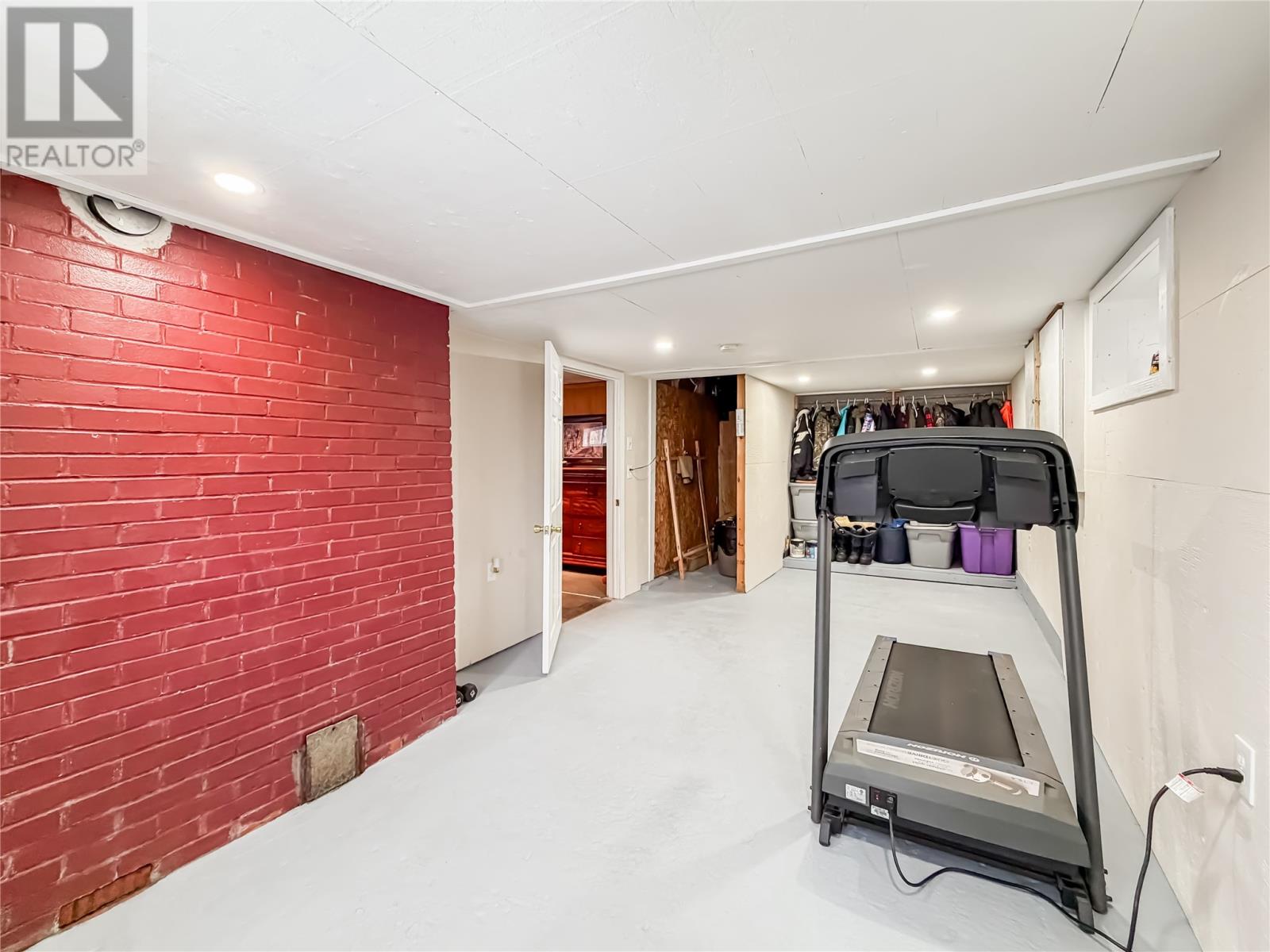 88 Main Road - 30