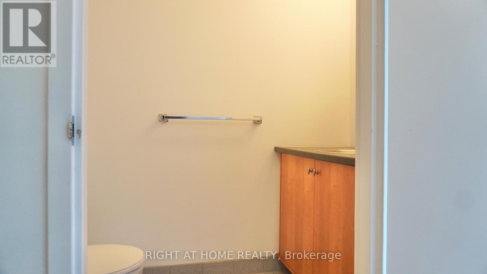 #904 383 CUMBERLAND STREET - 12