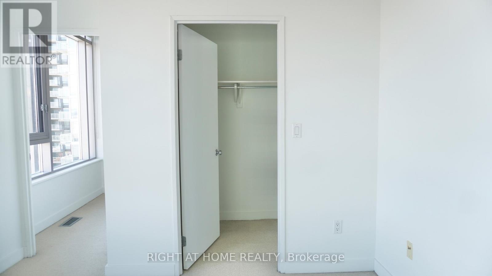 904 - 383 CUMBERLAND STREET — photo 21