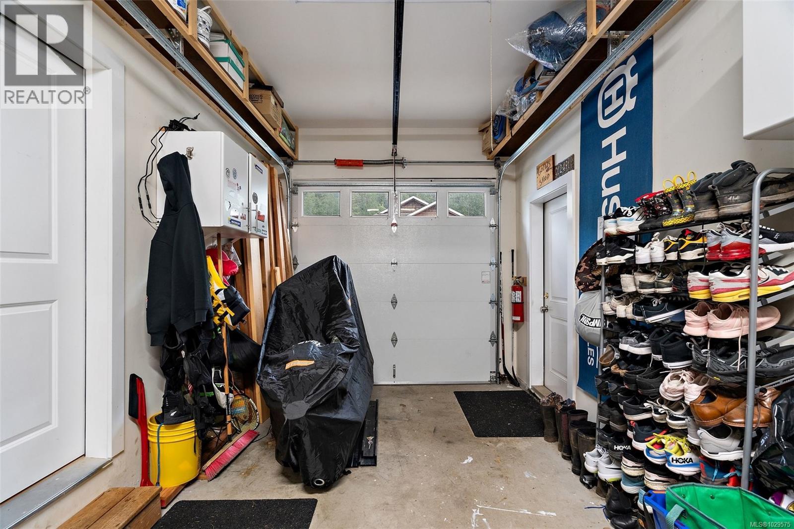 1038 SKYLAR CIR - 12