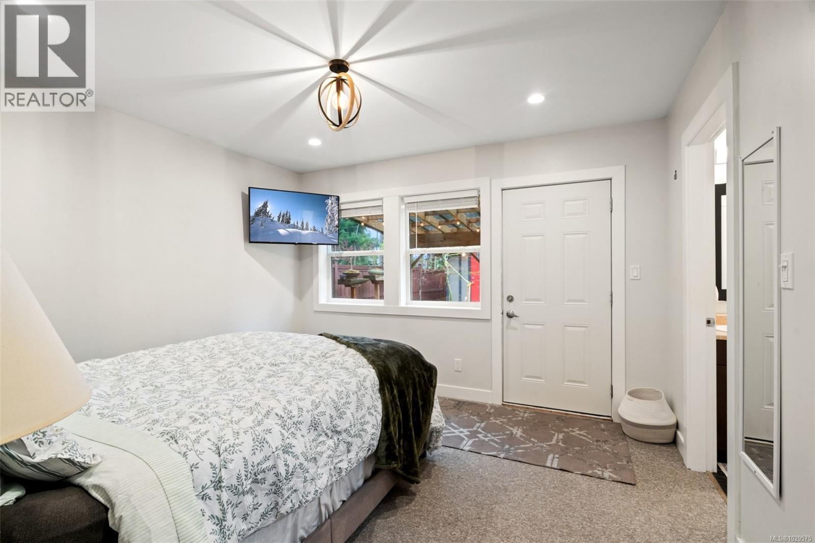 1038 SKYLAR CIR - 18