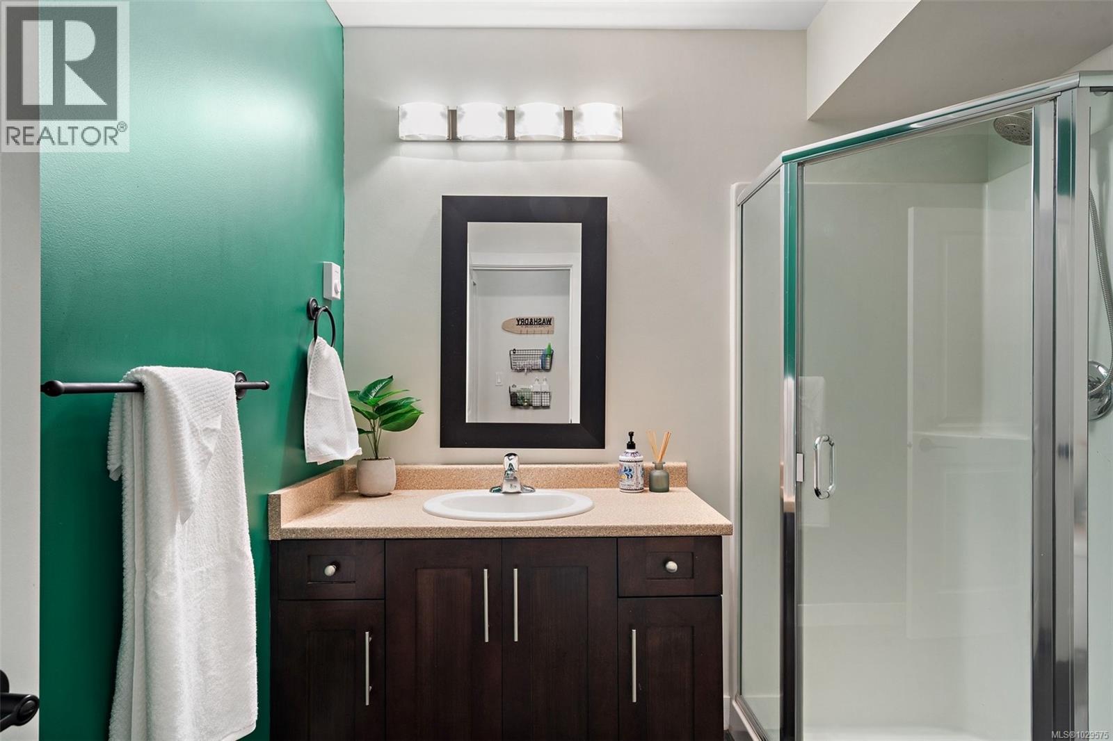 1038 SKYLAR CIR - 22