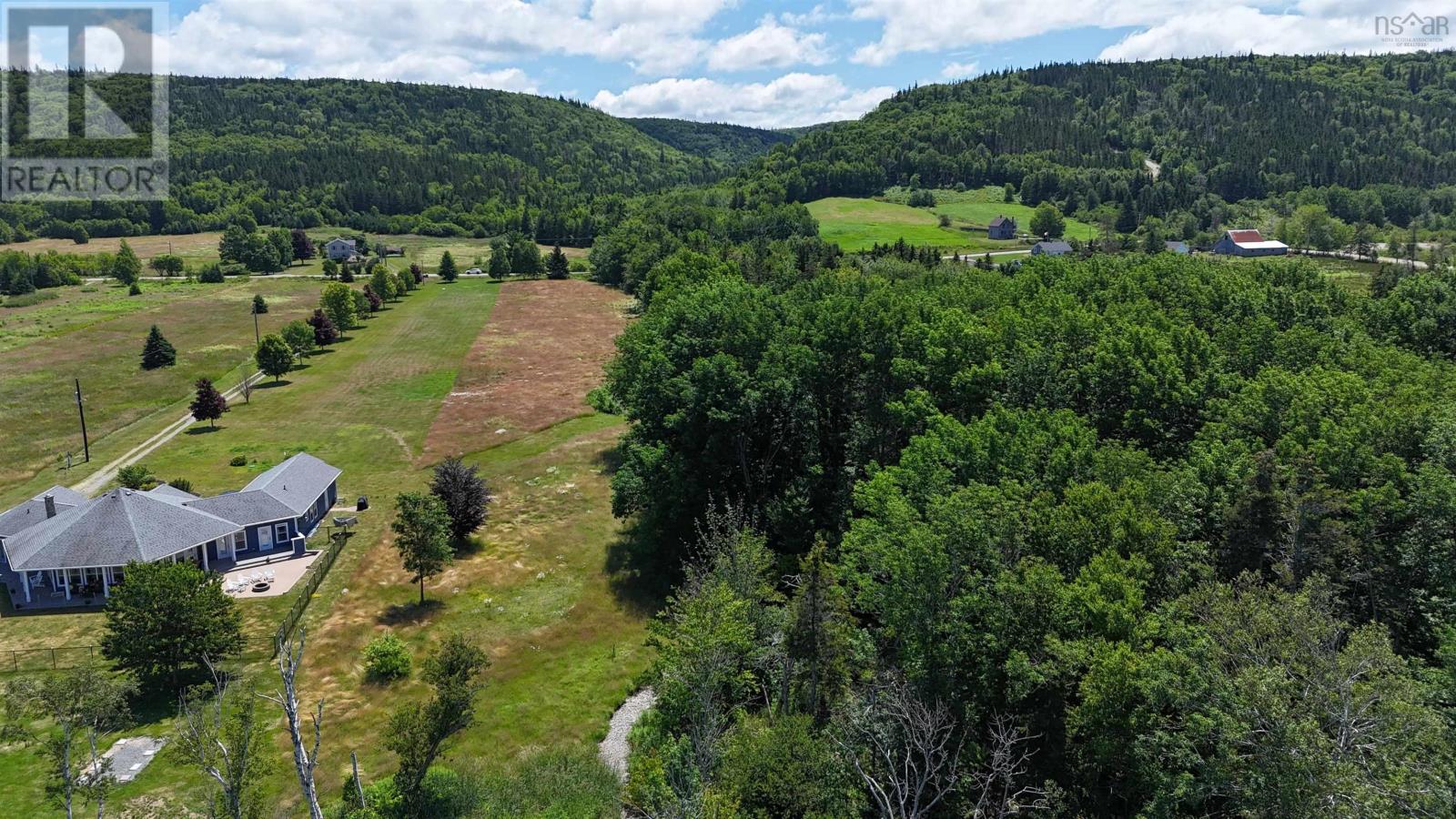 Property 21 of 34 of Lot 1 East Bay Highway