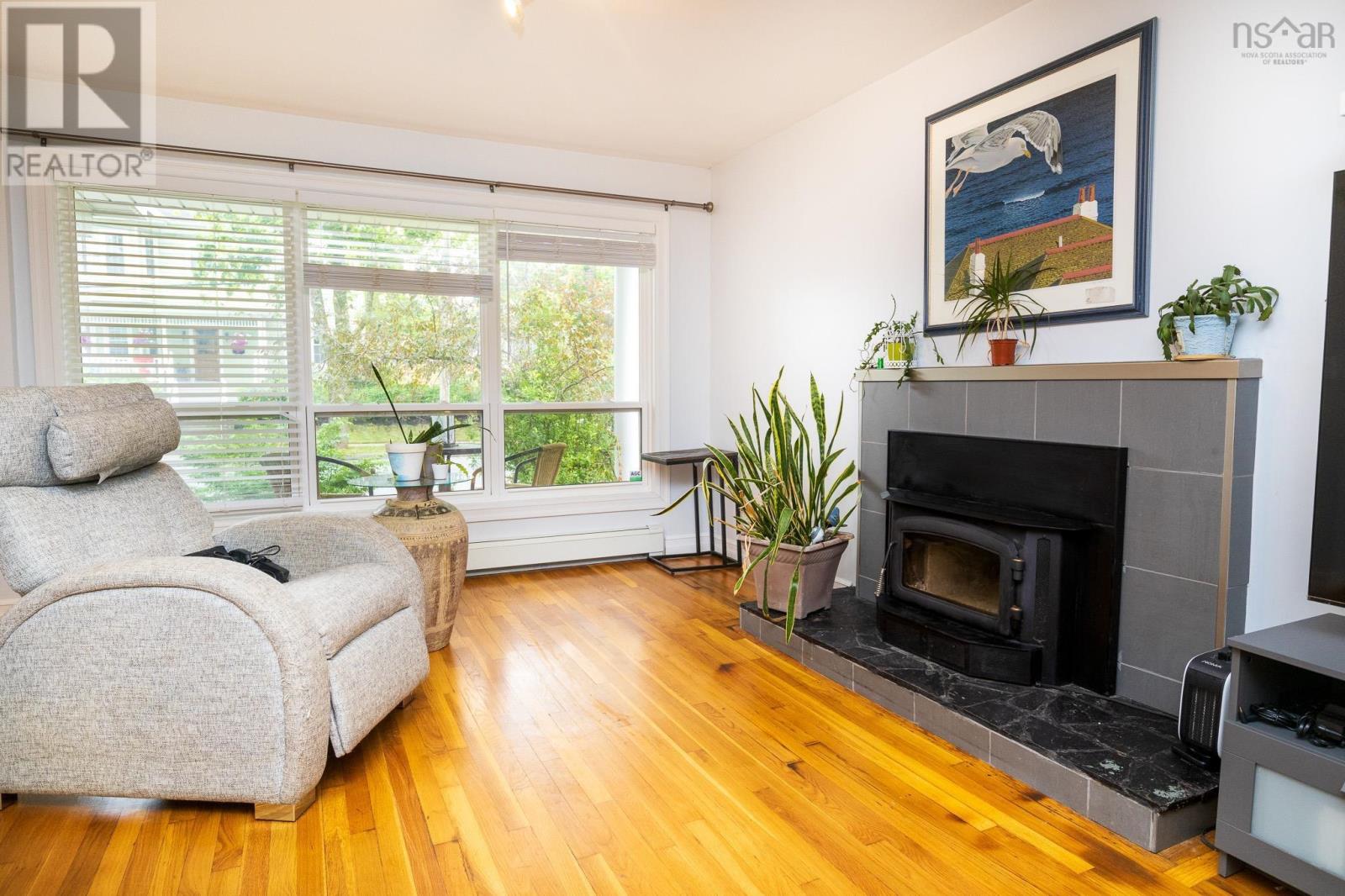 Property 20 of 49 of 79 Whitney Avenue