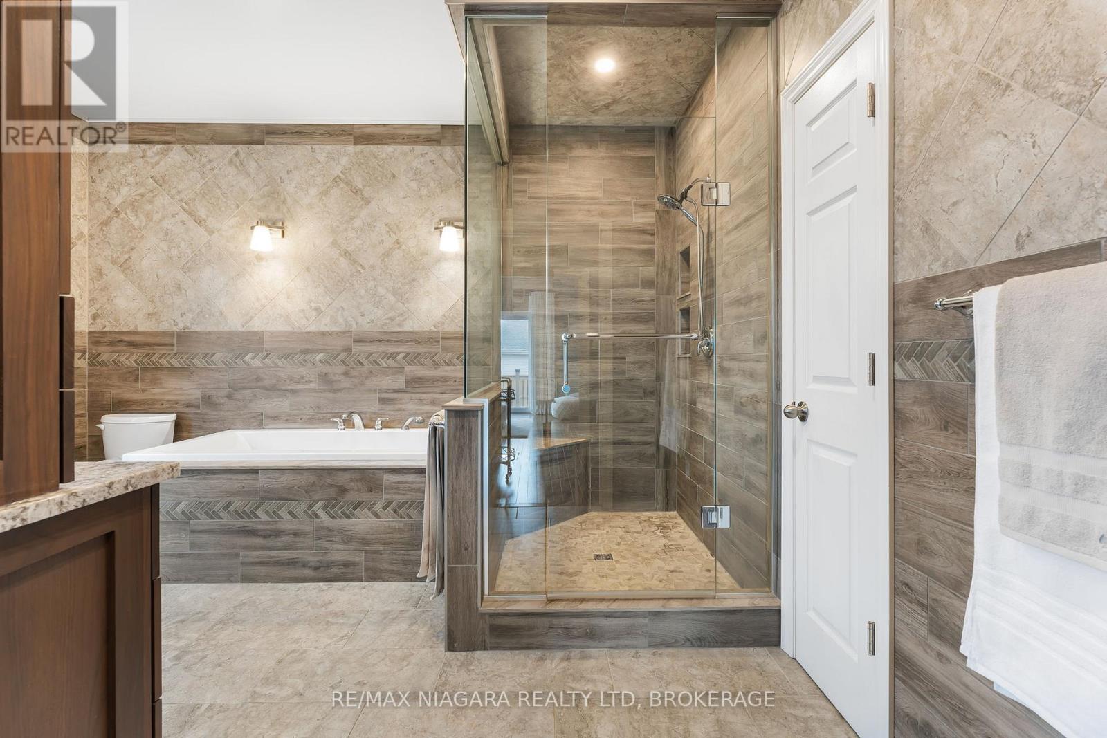 3157 BETHUNE AVENUE — photo 24