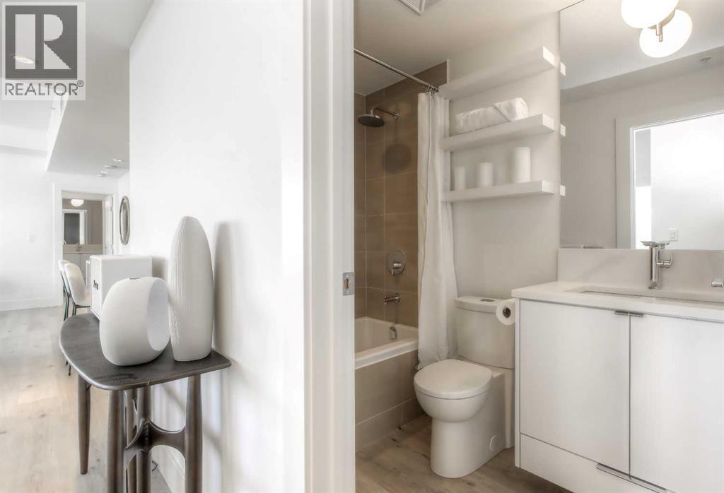 Single Family House for Sale in    Street NE Bridgeland/Riverside Calgary 