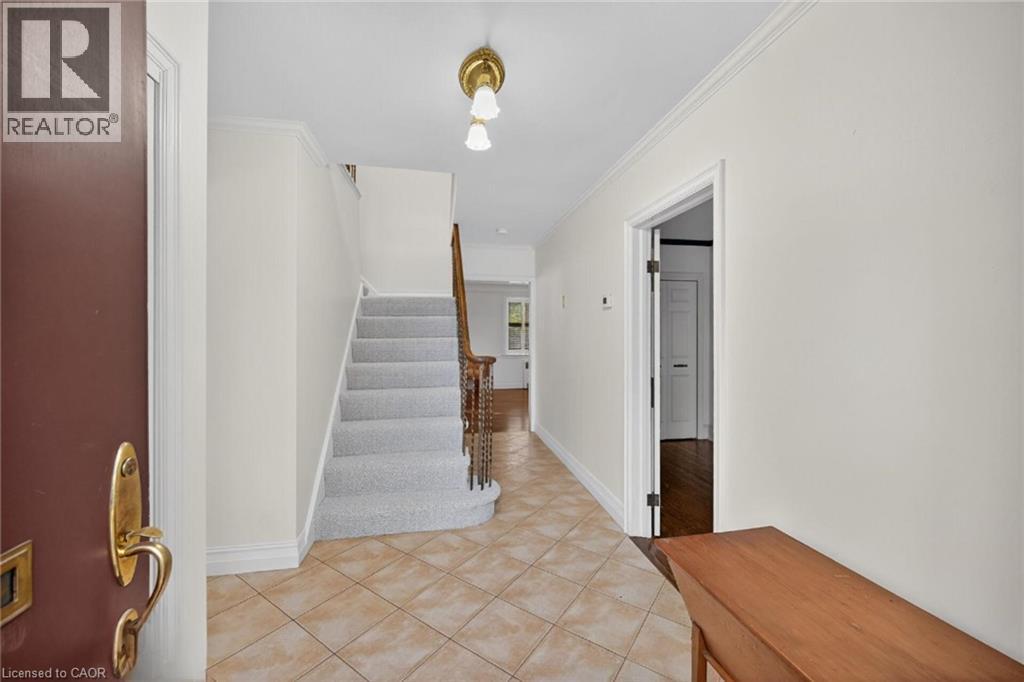842 FOREST GLEN Avenue - 4