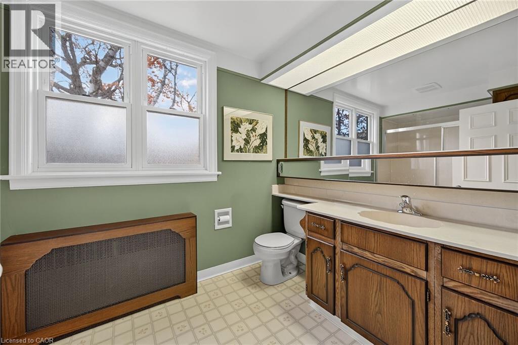 842 FOREST GLEN Avenue - 28