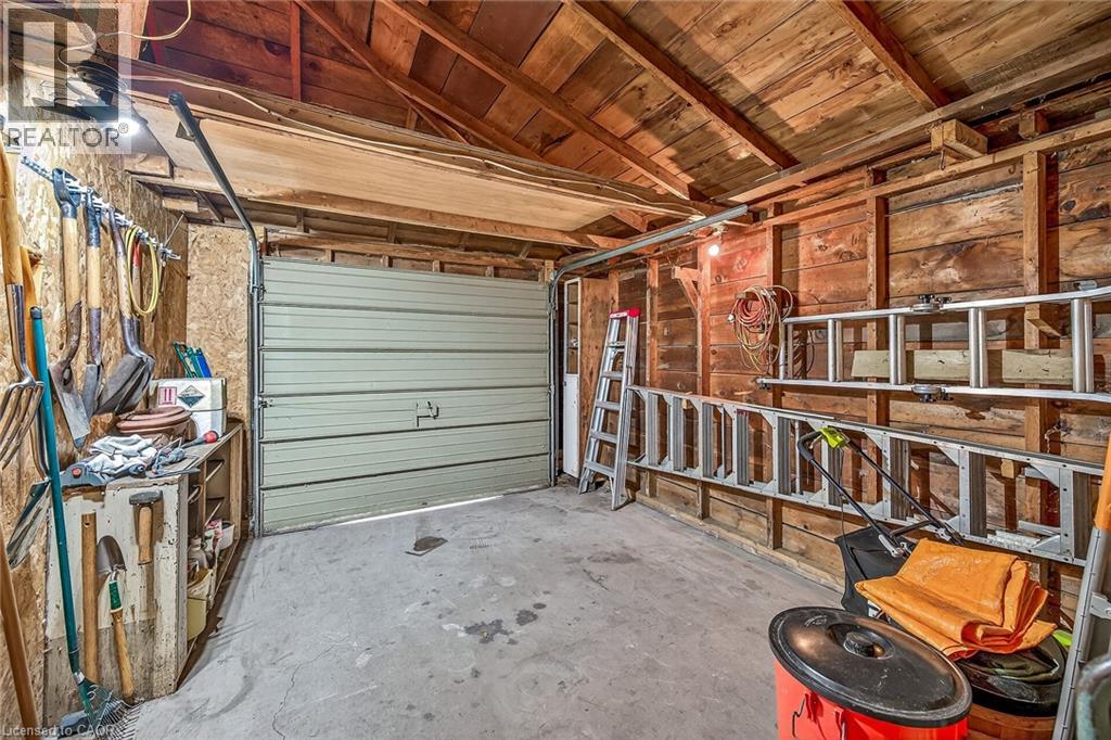 842 FOREST GLEN Avenue - 44