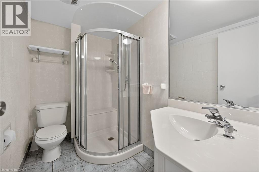 842 FOREST GLEN Avenue, Burlington, Ontario, L7T2L2 — Photo 33