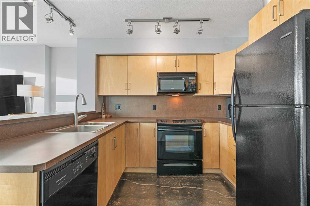 Single Family House for Sale in    Avenue SW Beltline Calgary 