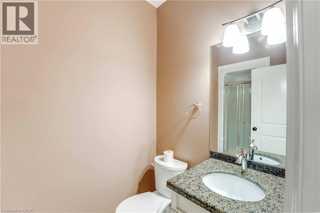 24 EMERALD Common, St. Catharines, Ontario, L2M0A7 — Photo 36