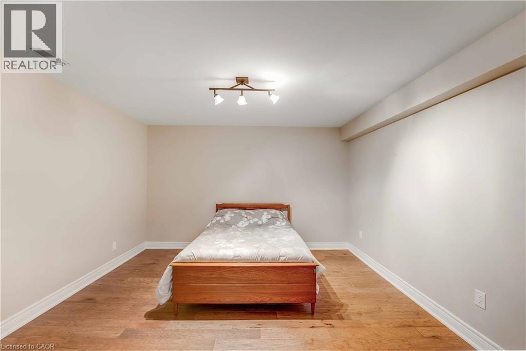 24 EMERALD Common, St. Catharines, Ontario, L2M0A7 — Photo 21