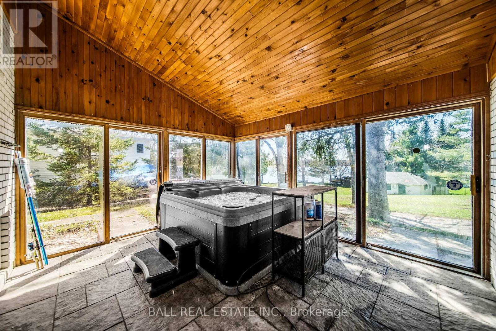 1749 YOUNG'S POINT ROAD - 14