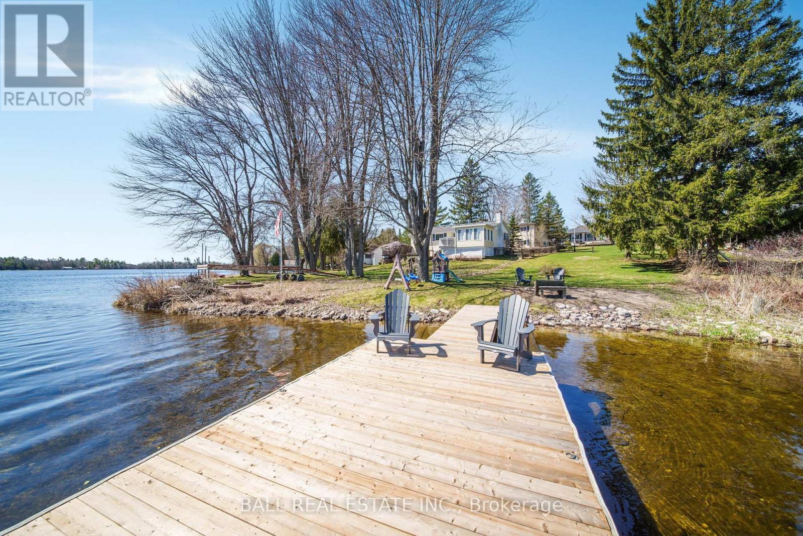 1749 YOUNG'S POINT ROAD - 32