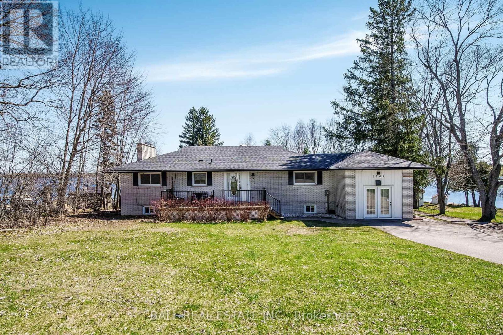 1749 YOUNG'S POINT ROAD - 6