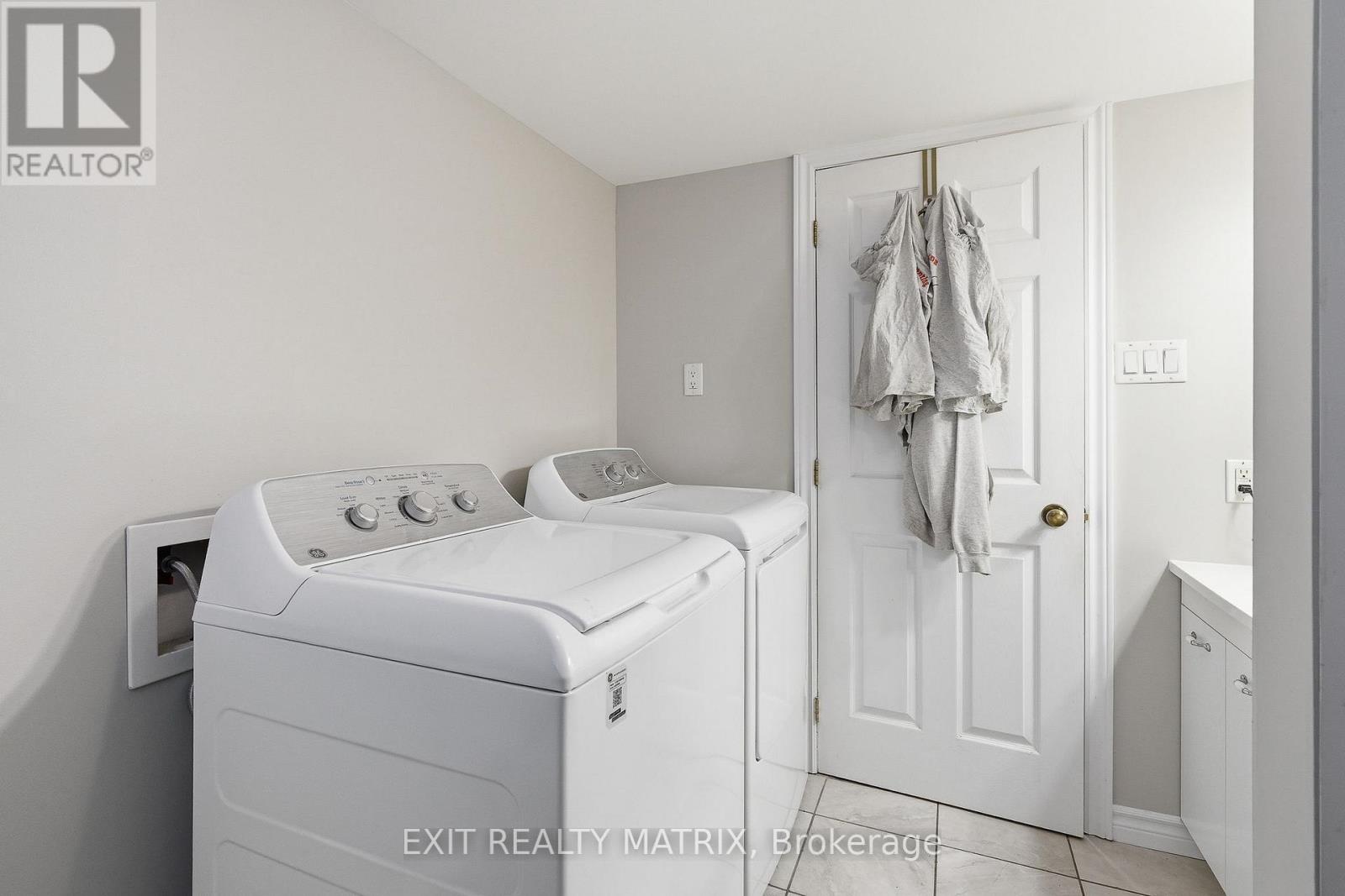 Apt 3 bathroom 2