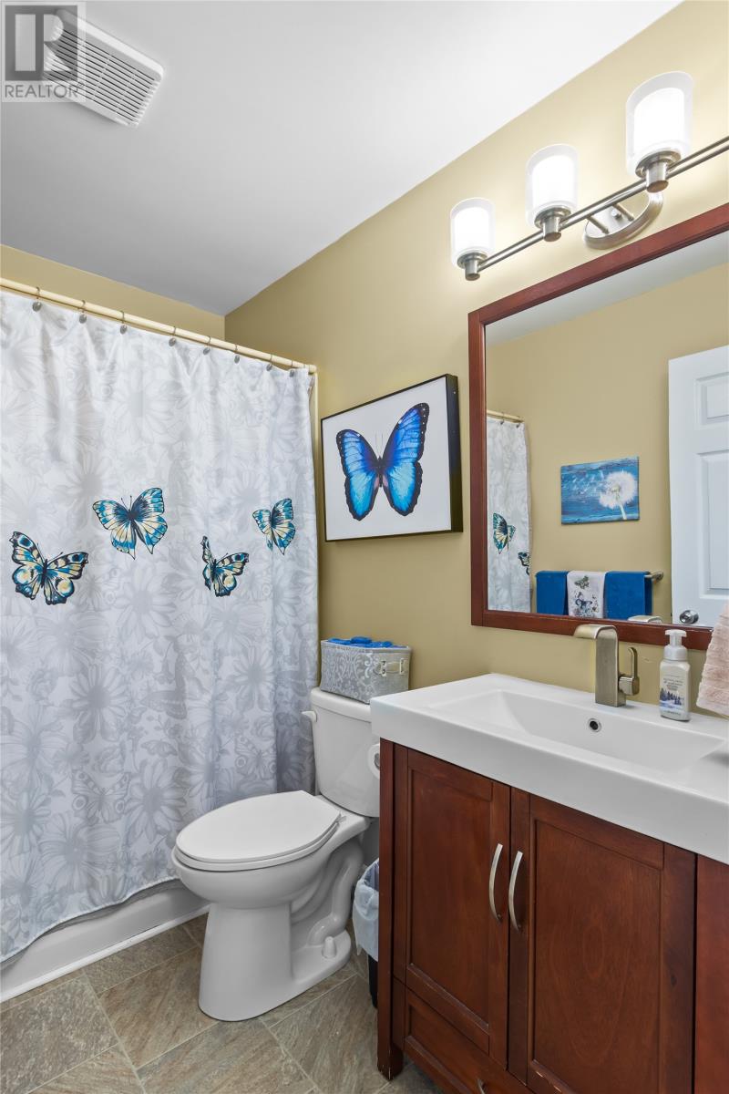 8 SARASOTA COURT - 17