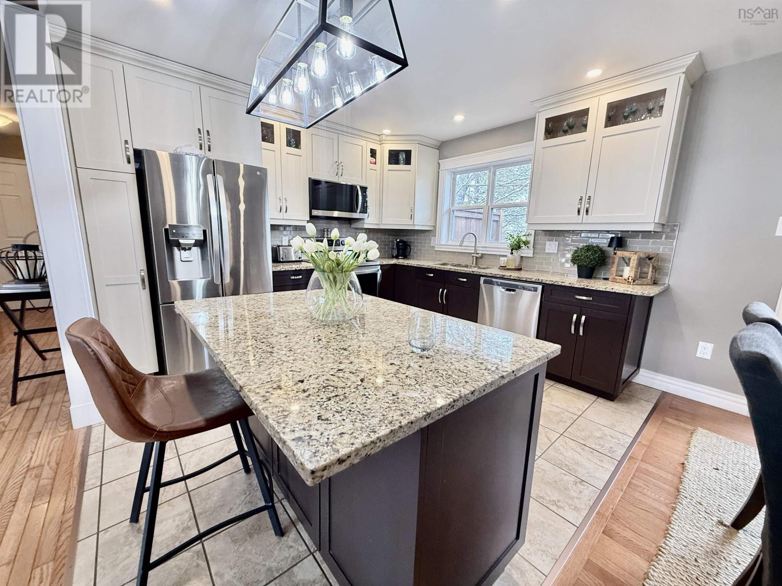 Property 14 of 48 of 10 Trundle Crescent