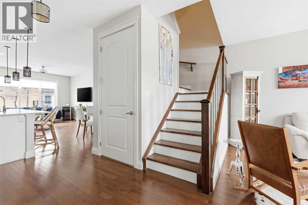 Single Family House for Sale in  Quarry Park Boulevard SE Douglasdale/Glen Calgary 