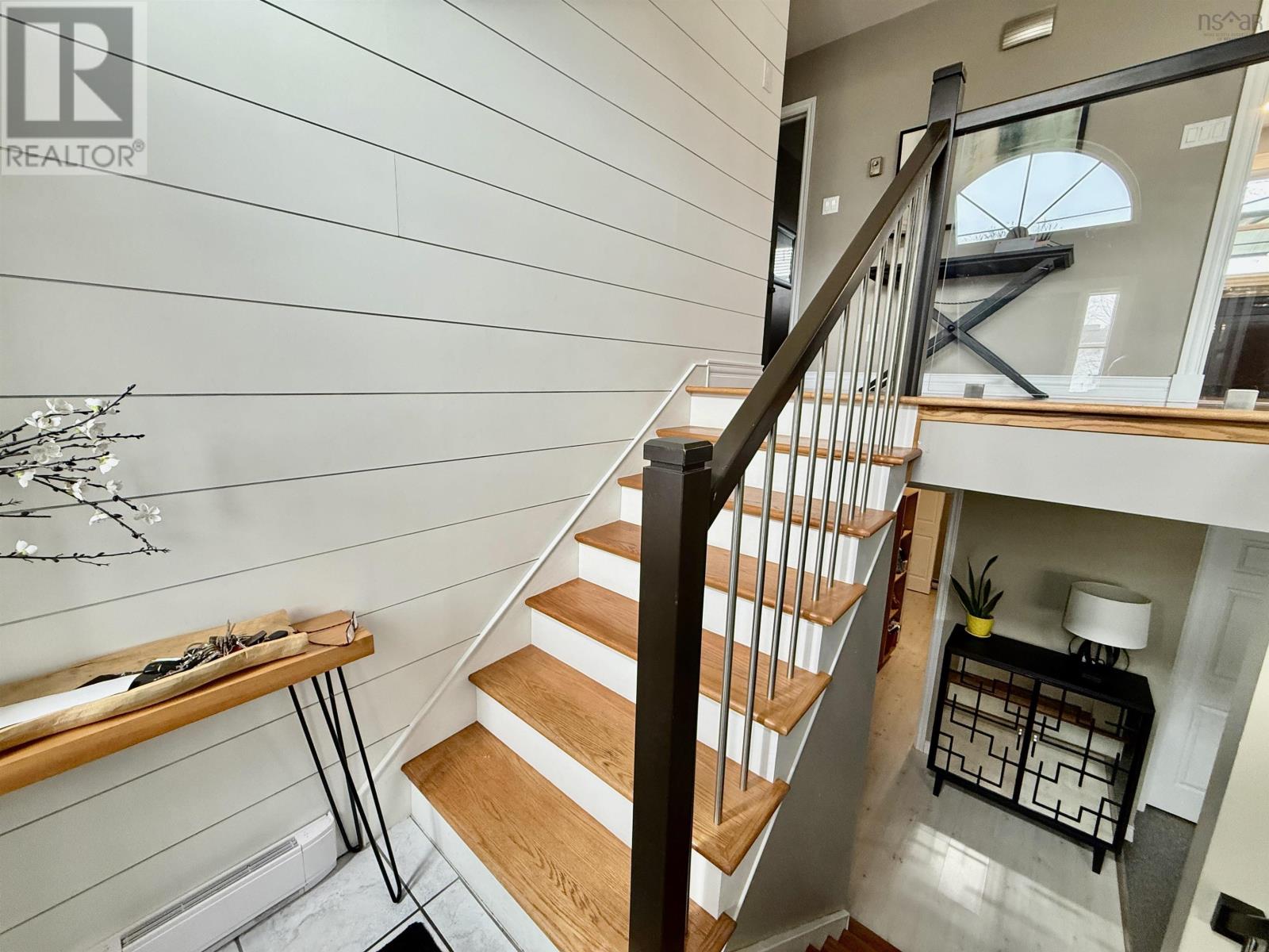 Property 3 of 48 of 10 Trundle Crescent