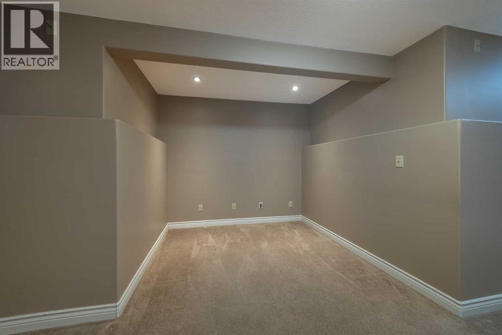 Single Family House for Sale in  Panatella Close NW Panorama Hills Calgary 