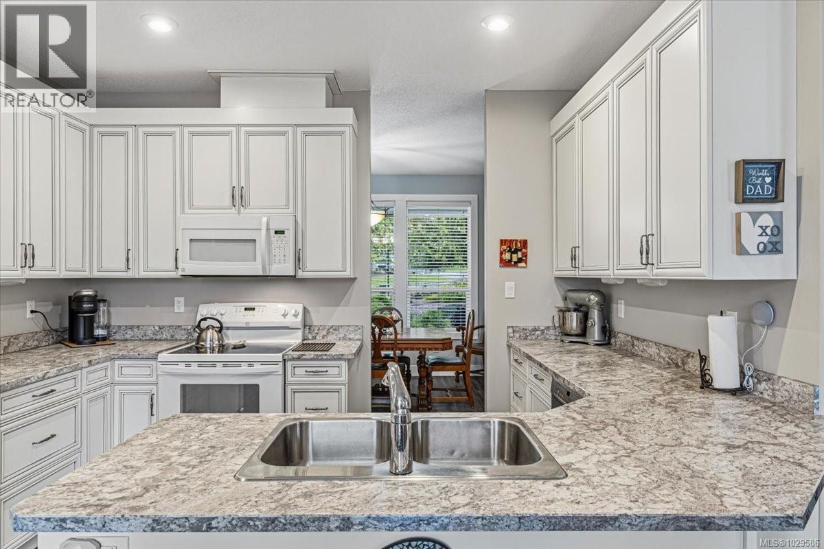 3831 CREEKSIDE DR - 10