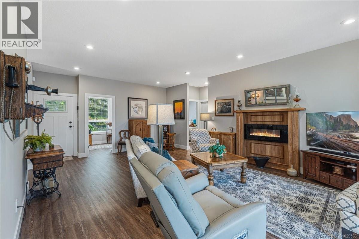 3831 CREEKSIDE DR - 13