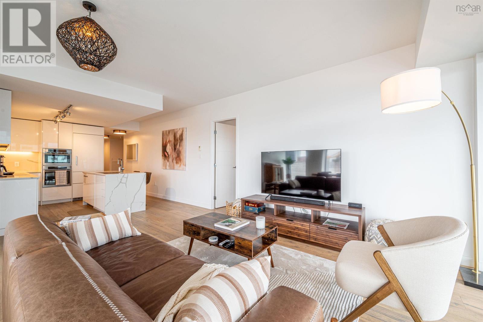 Property 23 of 48 of 1202 1650 Granville Street