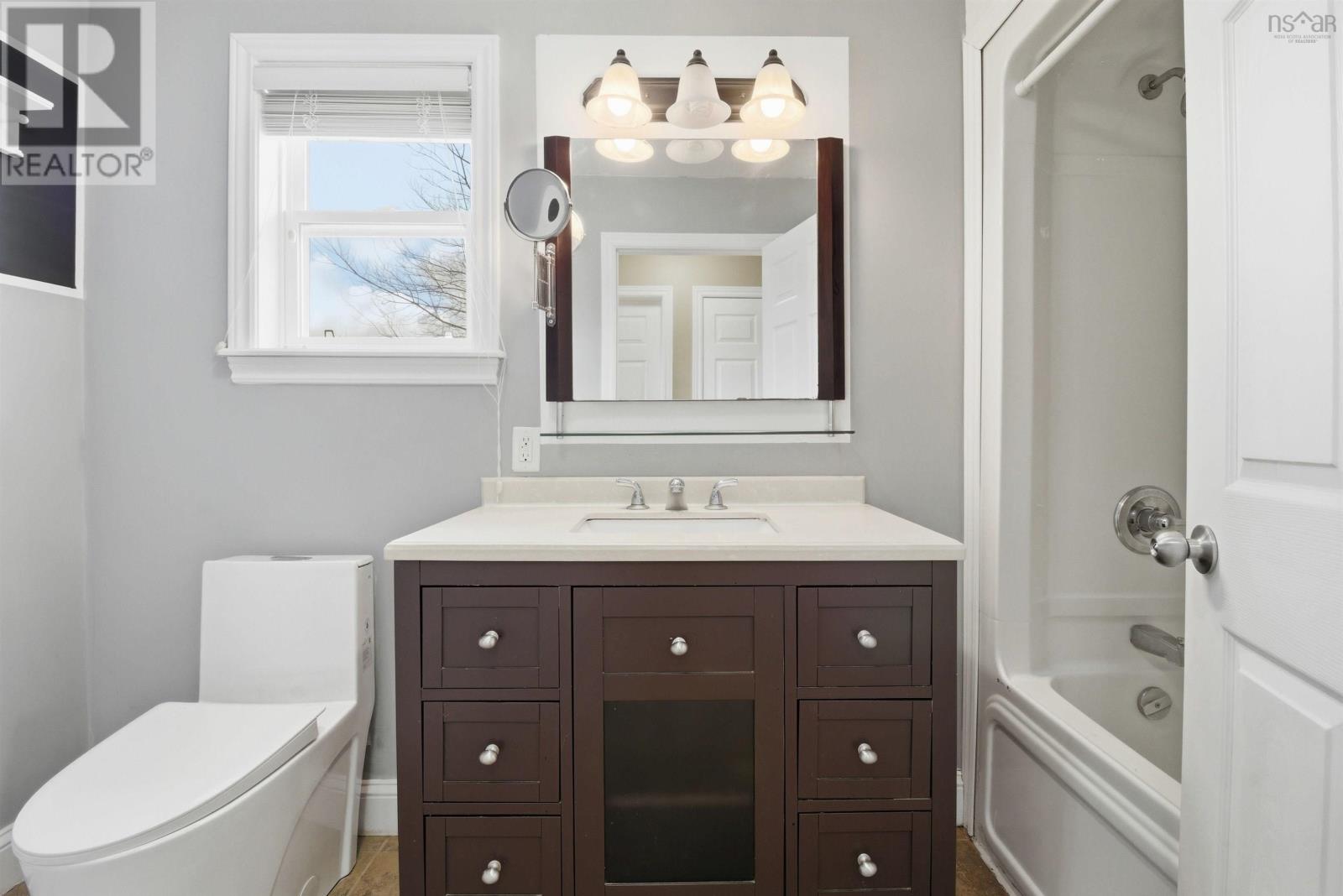 Property 33 of 45 of 680 Hammonds Plains Rd, Hammonds Plains