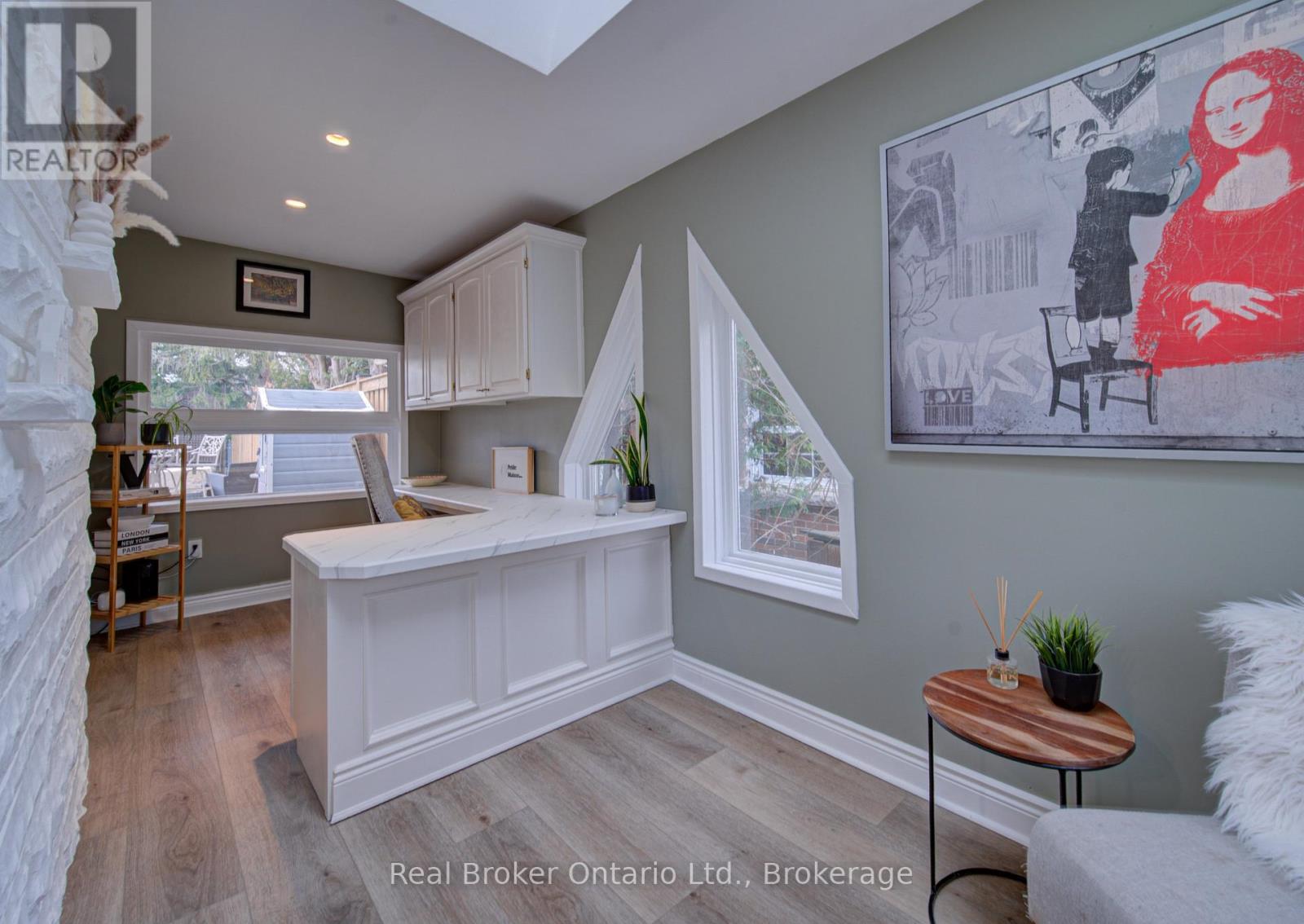 655 ELLENGALE ROAD — photo 33