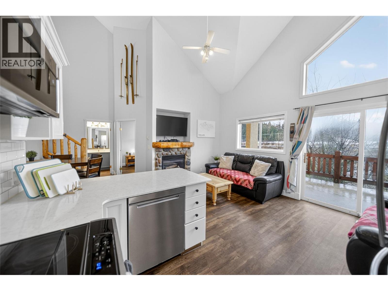 1200 RIVERSIDE Way Unit# 1225, Fernie