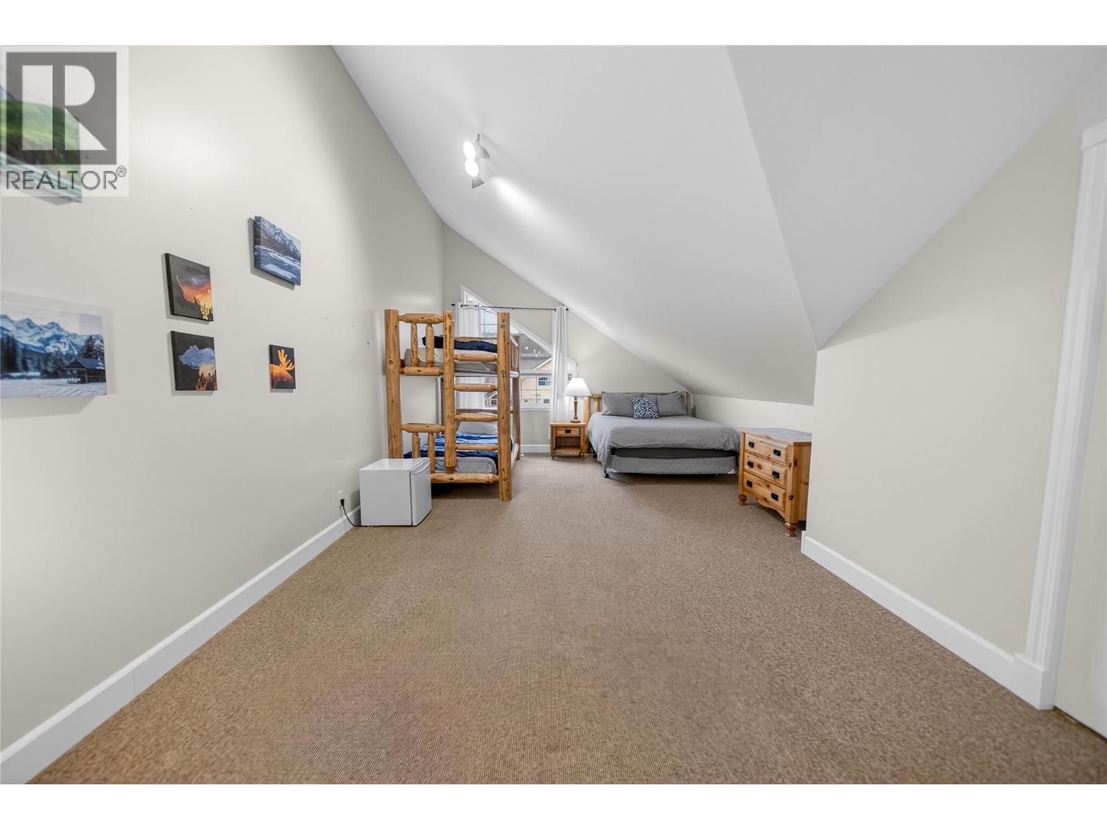 1200 RIVERSIDE Way Unit# 1225, Fernie