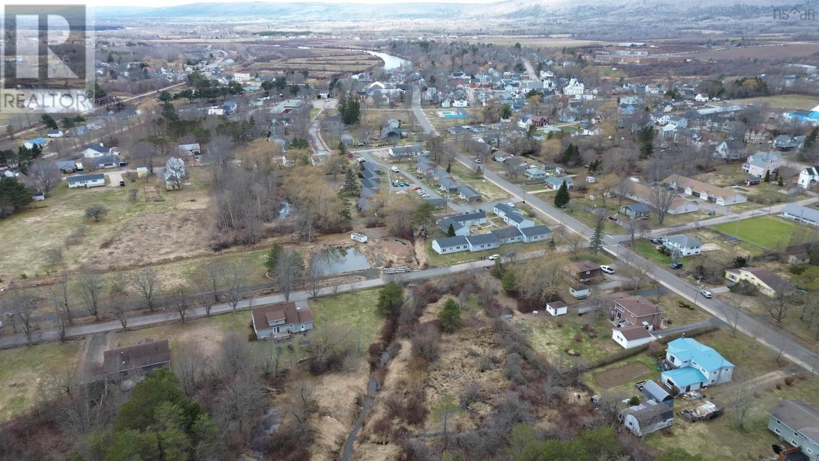 Property 7 of 11 of Lot Chipman Avenue