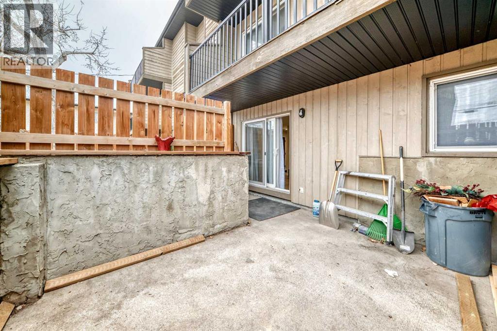 Single Family House for Sale in    Street NW Bowness Calgary 