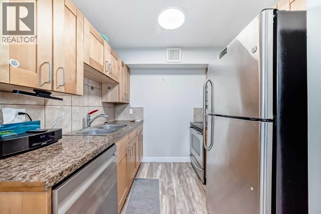 #105 4311 73 STREET NW - 15