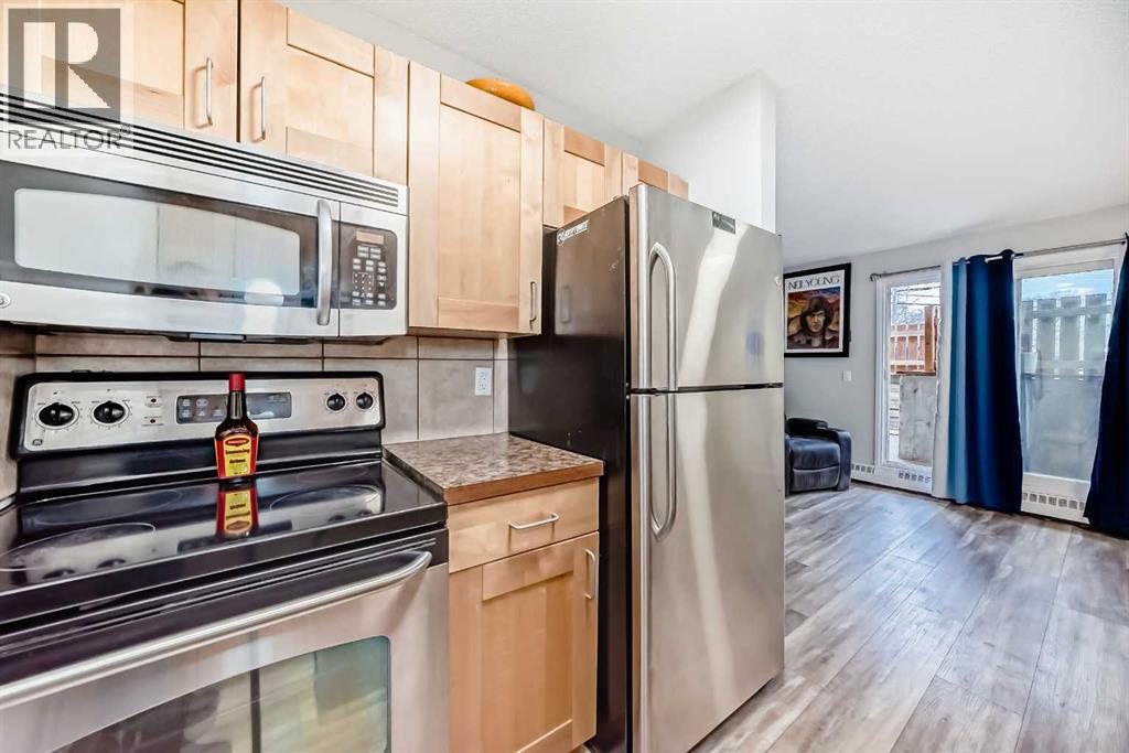 #105 4311 73 STREET NW - 17