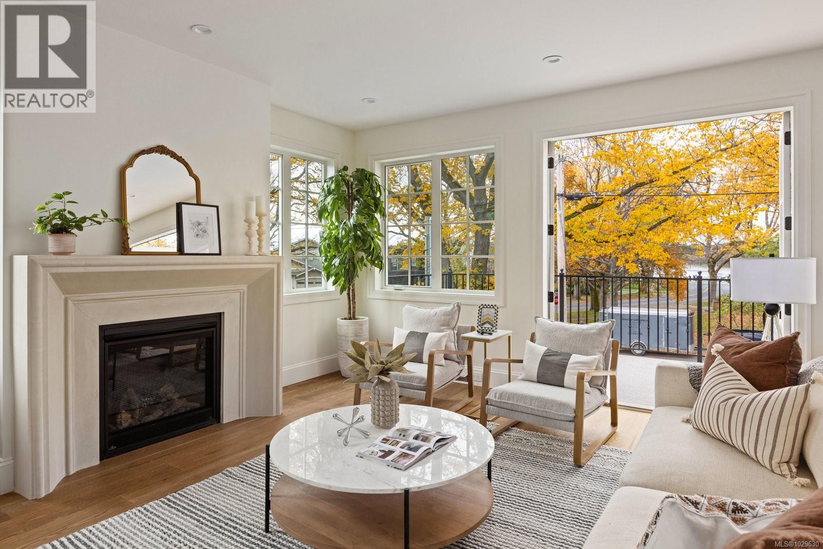 135 PASSMORE ST - 13