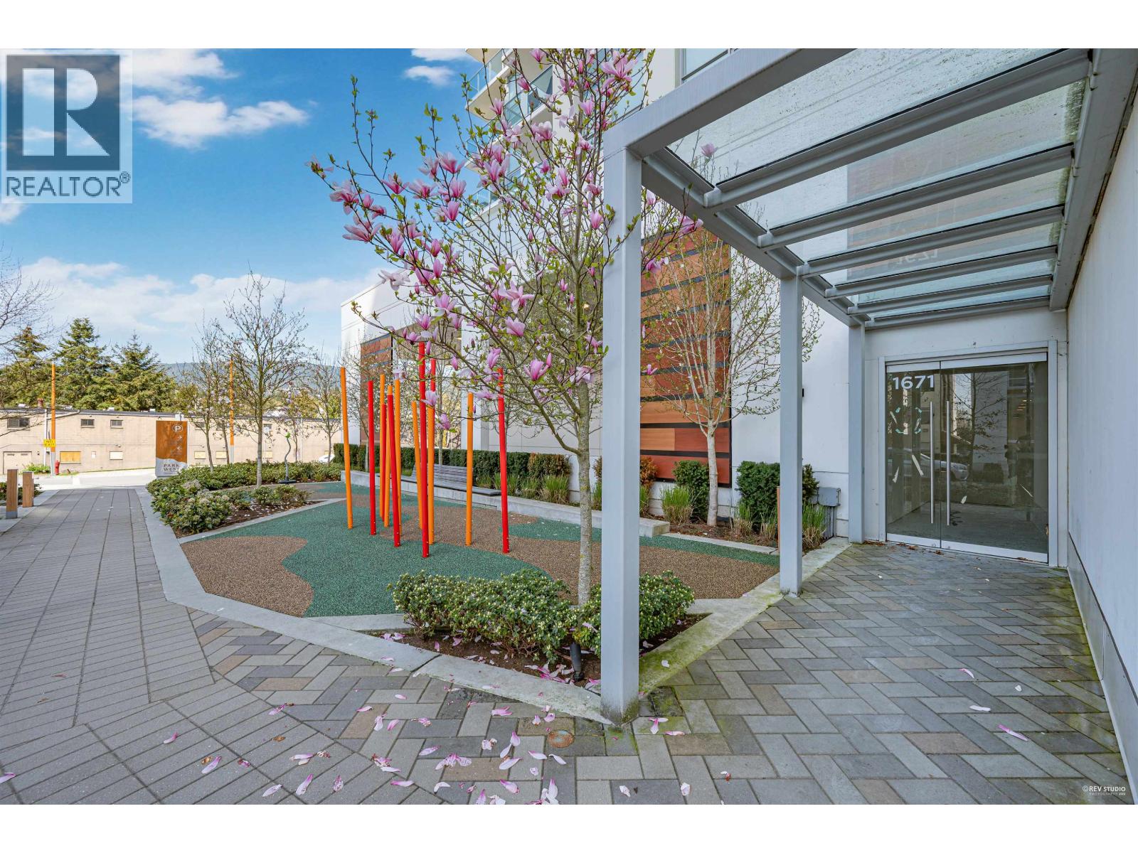 1671 LIONS GATE LANE, North Vancouver