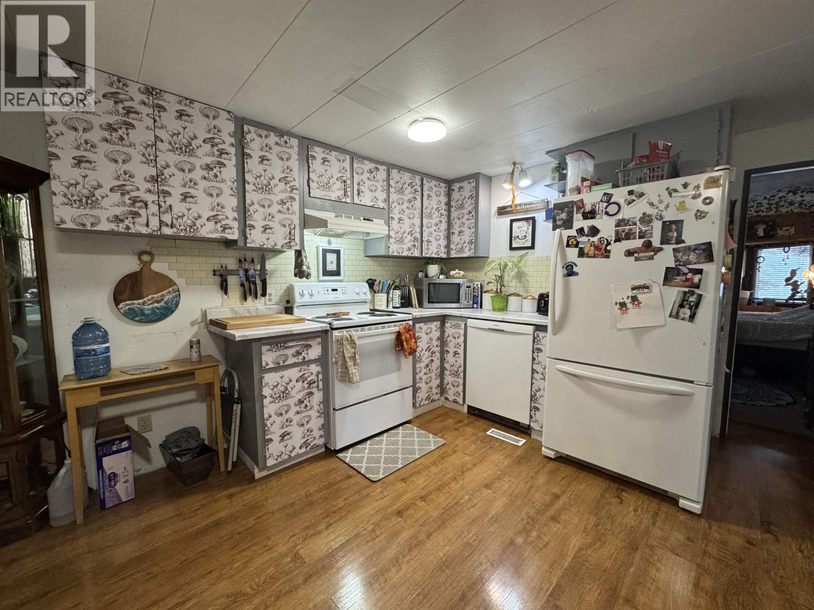 7593 MCCAULEY ROAD - Image 3