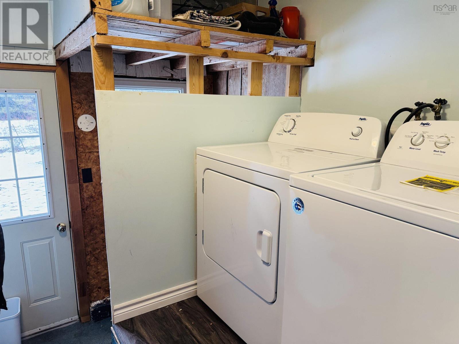 Property 17 of 21 of 1787 Western Avenue