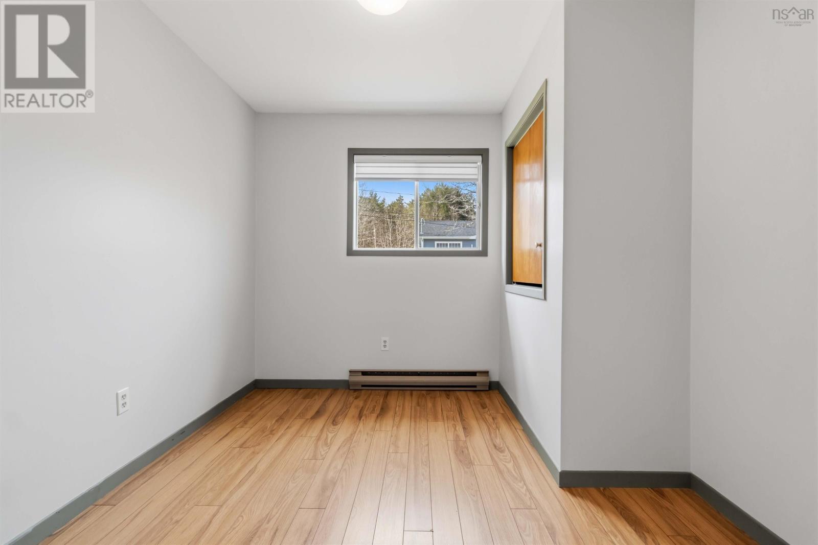 Property 24 of 34 of 21 Albert Street